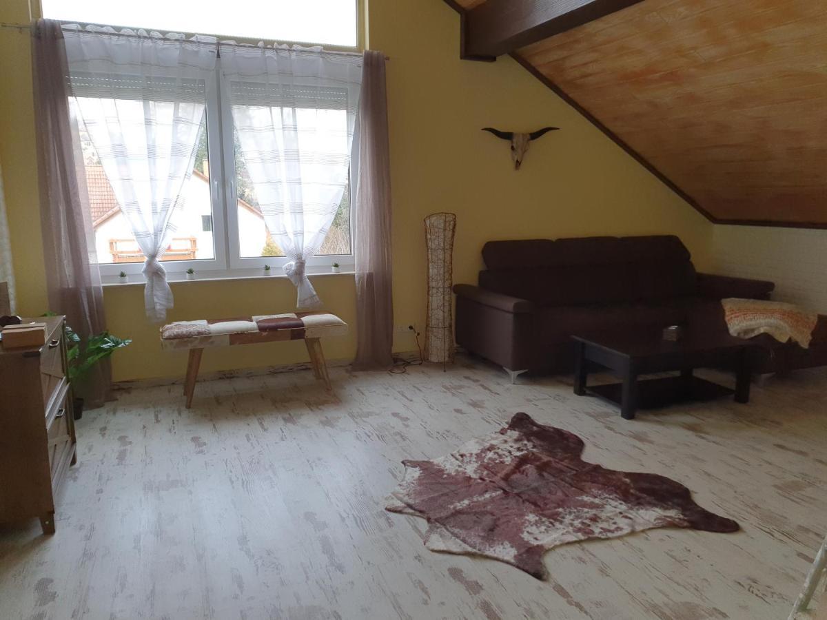 Ferienwohnung Zum Schlossblick Naehe Europa Park Mahlberg Bagian luar foto