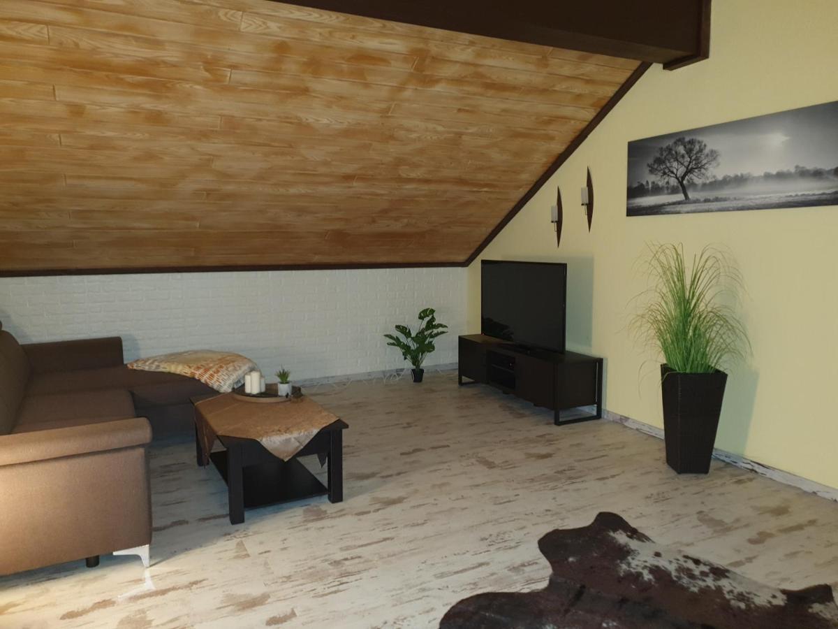 Ferienwohnung Zum Schlossblick Naehe Europa Park Mahlberg Bagian luar foto
