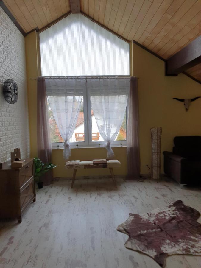 Ferienwohnung Zum Schlossblick Naehe Europa Park Mahlberg Bagian luar foto